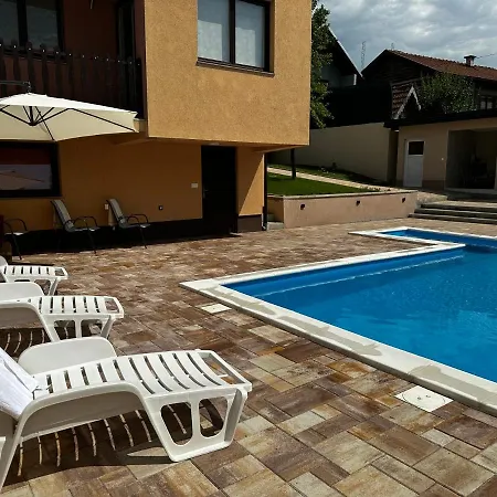 Mercurii - Private Heated Pool *