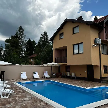 Mercurii - Private Heated Pool